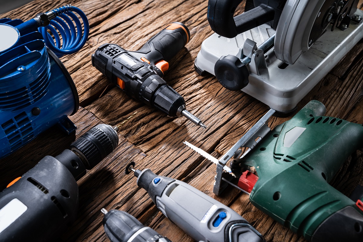 craftsman vs dewalt
